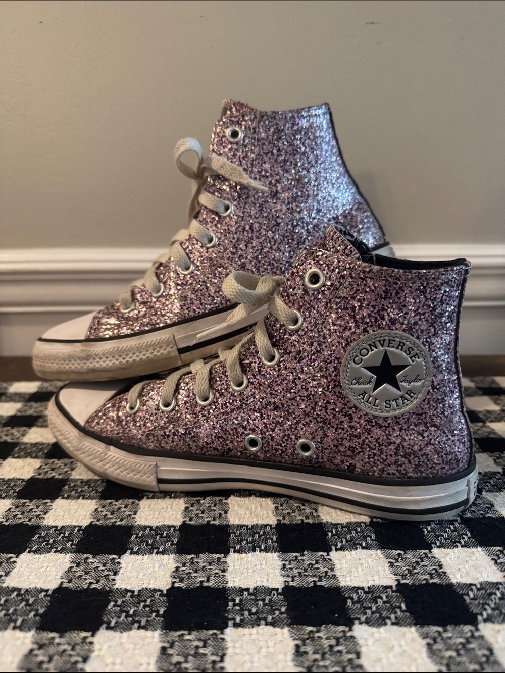 Converse Glitter High-Top Sneakers in Pink Purple